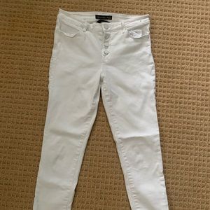 Abercrombie & Fitch white jeans